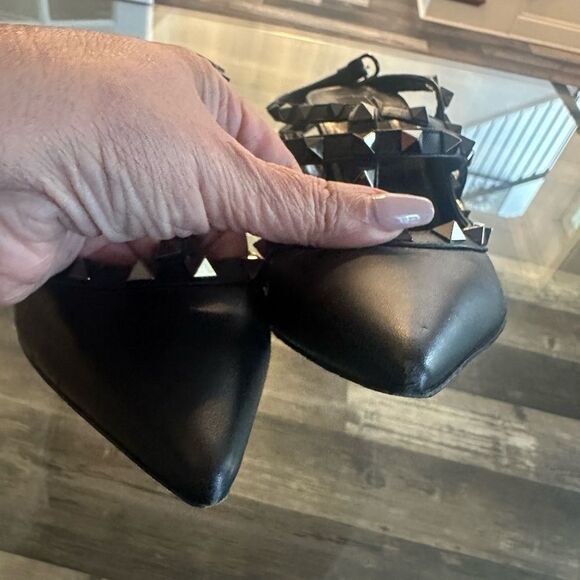 Valentino Garavani Rockstud Black Women's Shoes - Picture 12 of 14